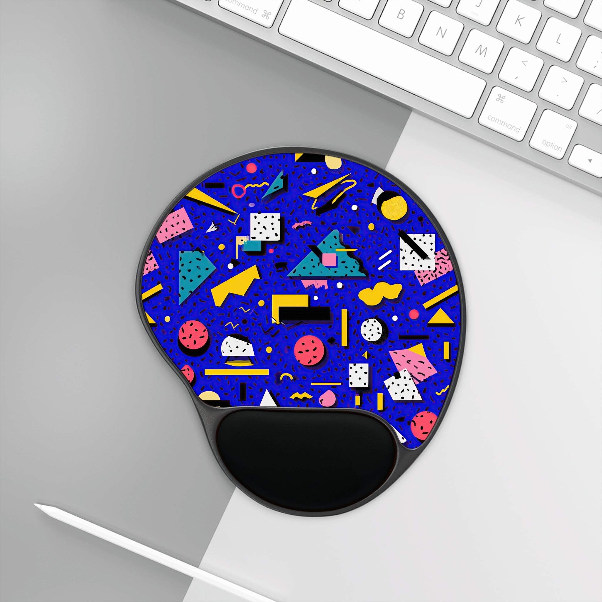 Blue Screen Confetti | Mouse Pad with Wrist Support