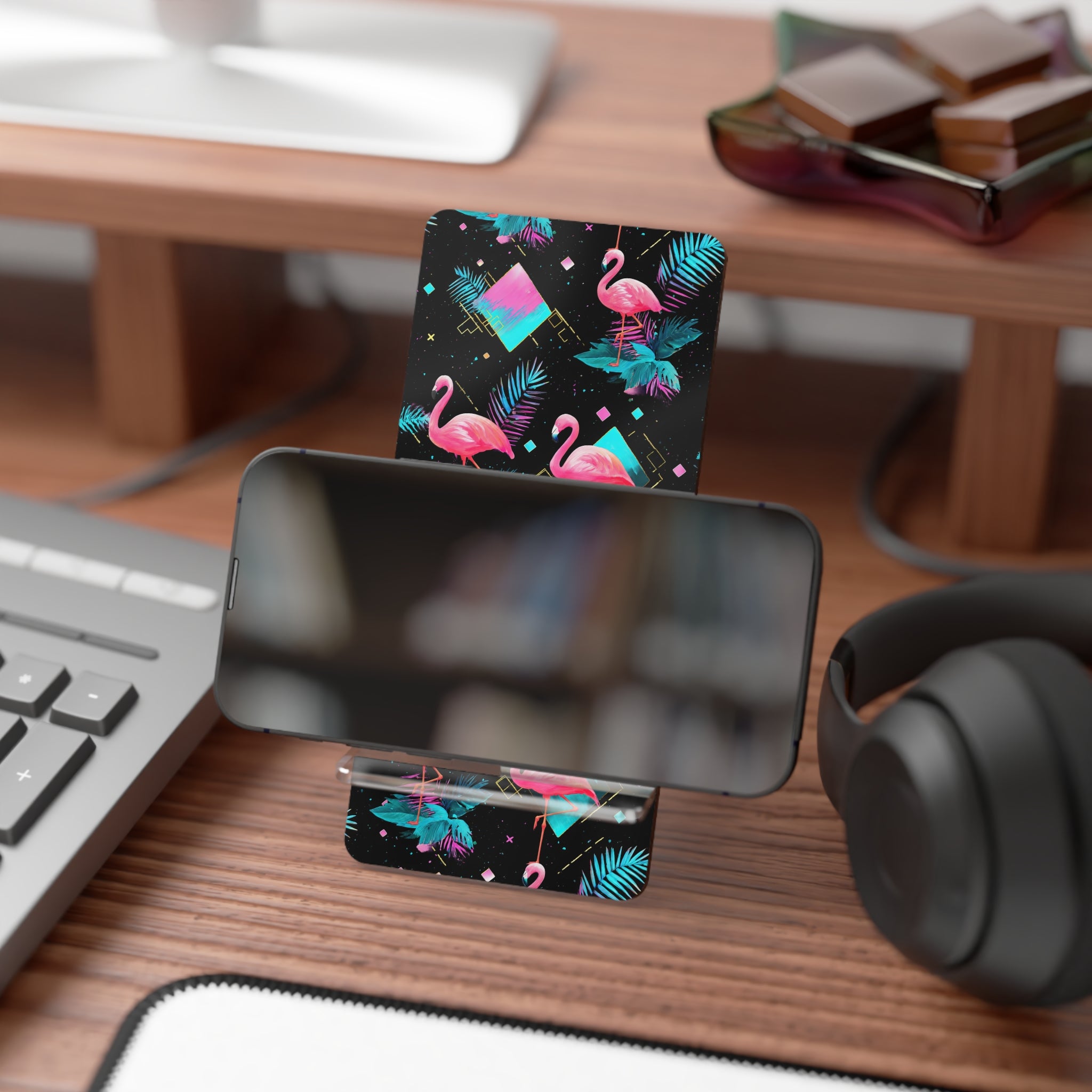 Flamingos on the Clock | Foldable Phone Stand